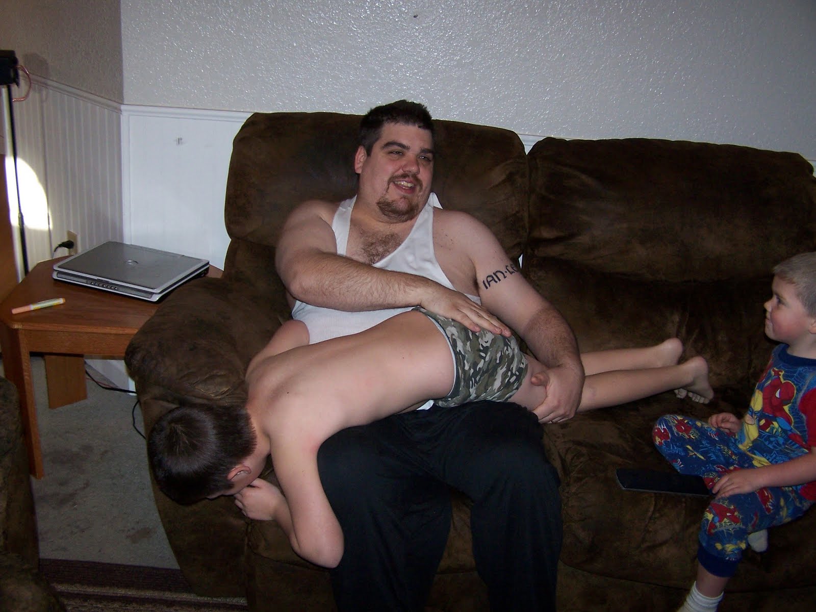 Flat lick kentucky Dad spank wife